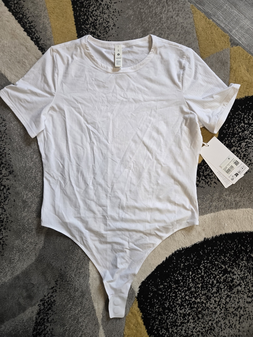 Women’s White Ribbed Short-Sleeve Bodysuit - Unbranded